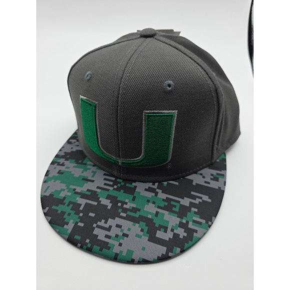 Adidas Flat Visor Flex Cap Mens 7 1/8 Miami Hurricanes NCAA Green Digital Camo - Picture 1 of 6